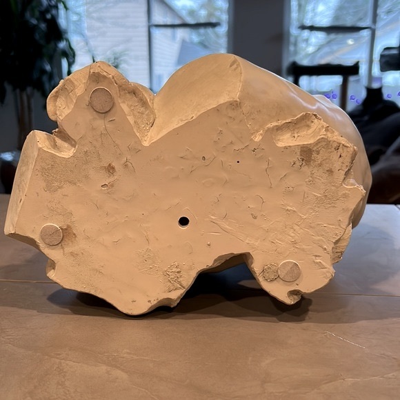 SOLD Newborn In Loving Hands Sculpture Baby Sleeping Figurine Indoor Outdoor Art - Picture 13 of 17